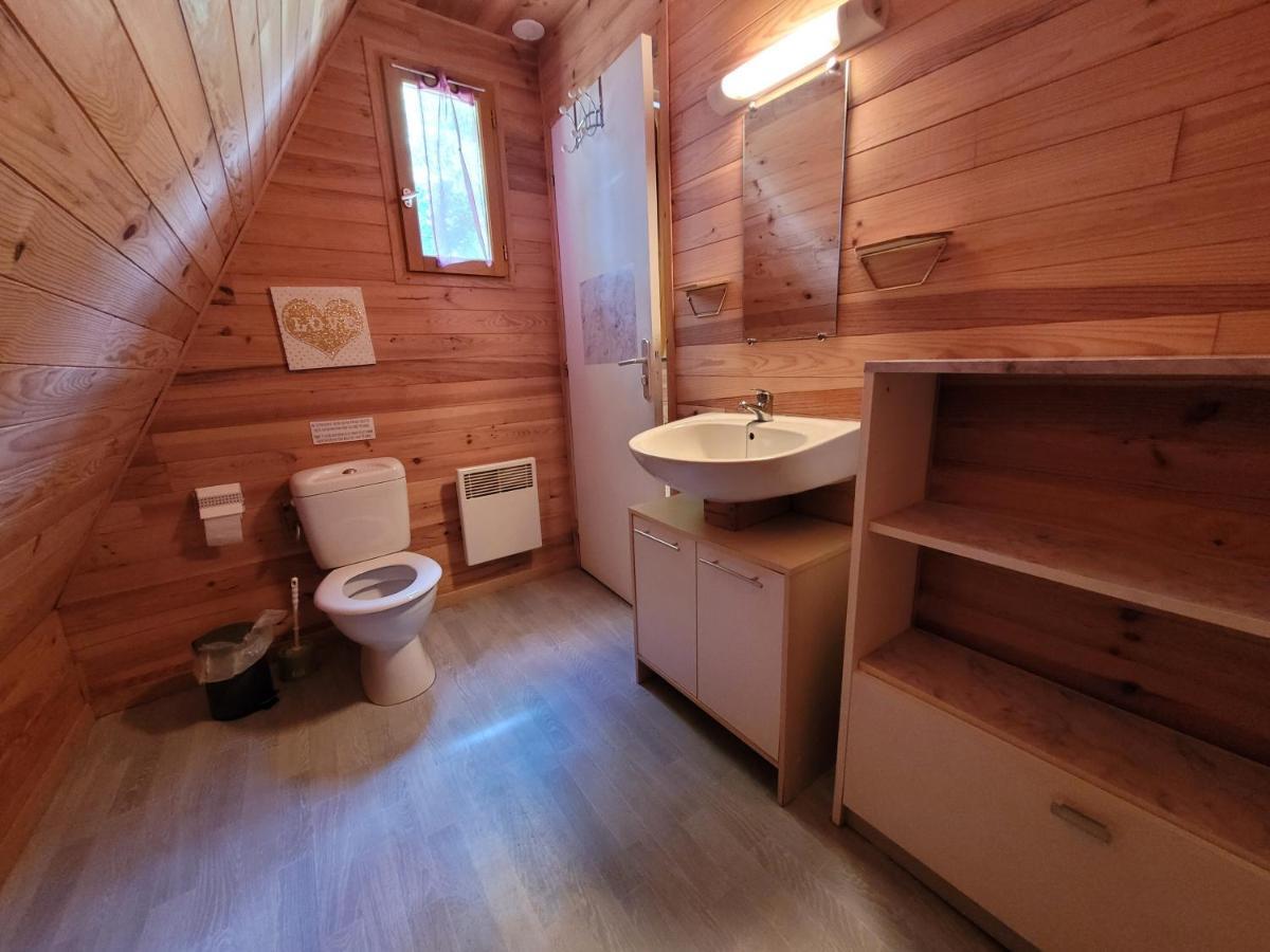 Camping Les Hirondelles Bourg-Sainte-Marie المظهر الخارجي الصورة