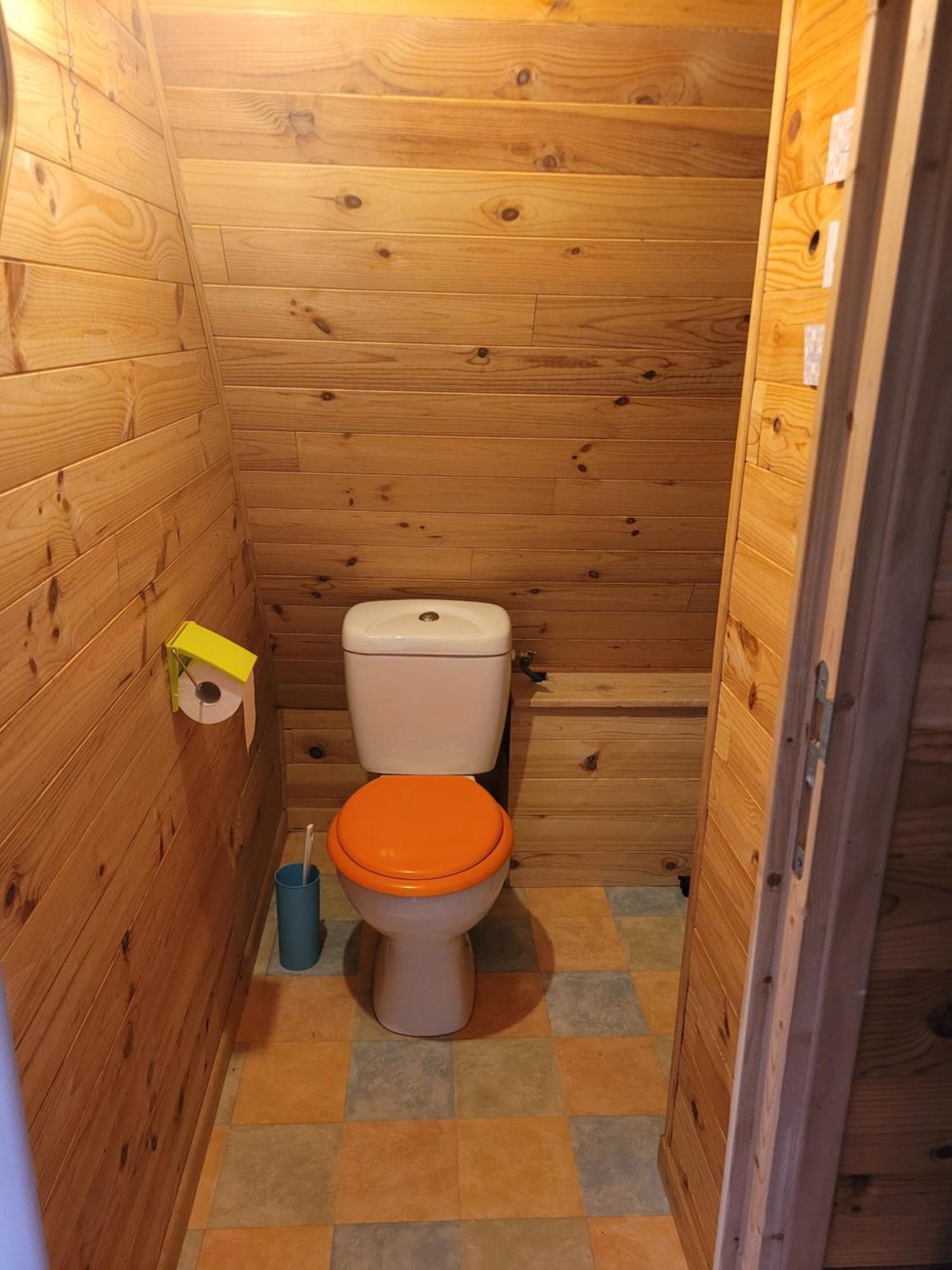Camping Les Hirondelles Bourg-Sainte-Marie المظهر الخارجي الصورة