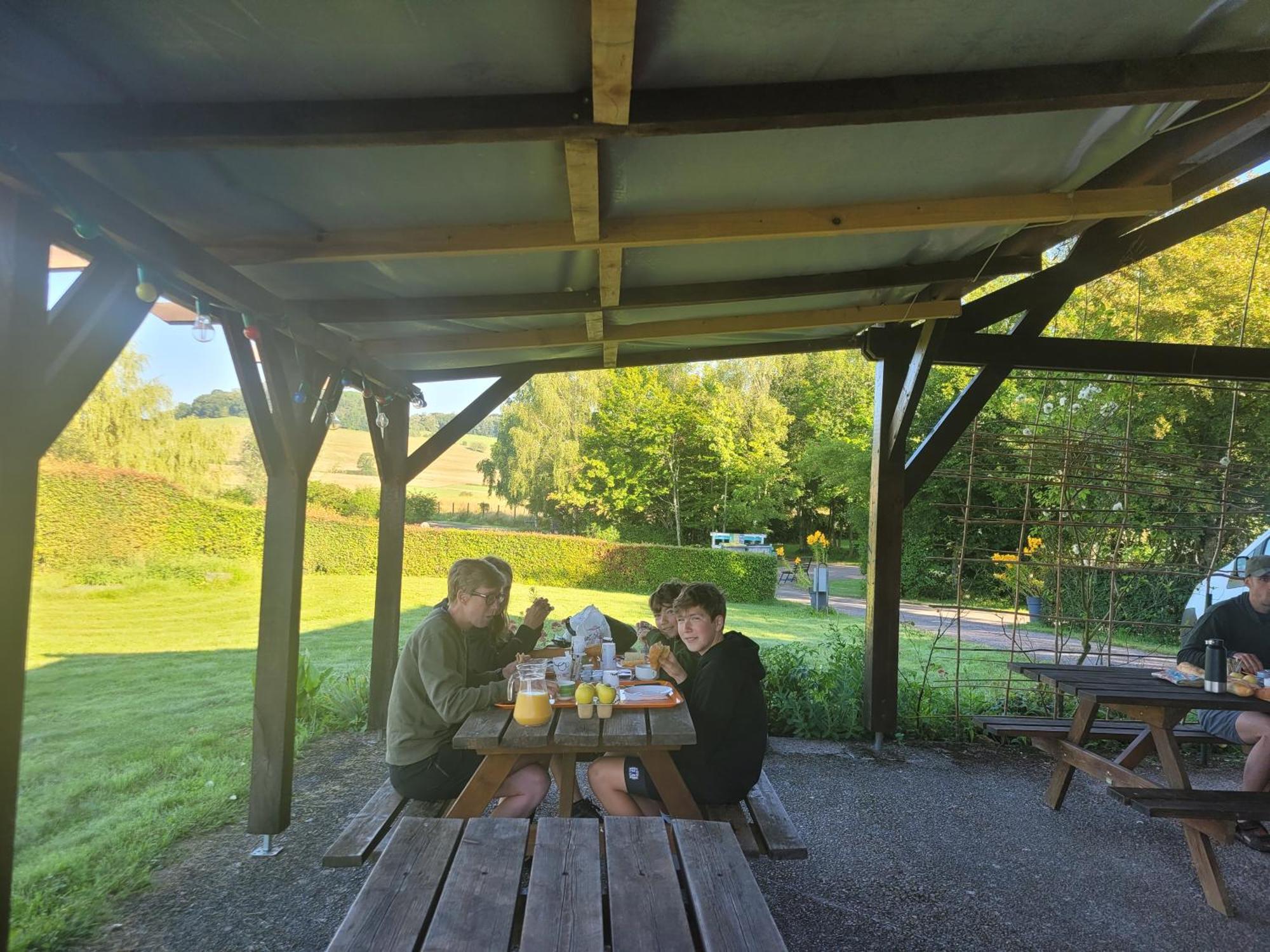 Camping Les Hirondelles Bourg-Sainte-Marie المظهر الخارجي الصورة