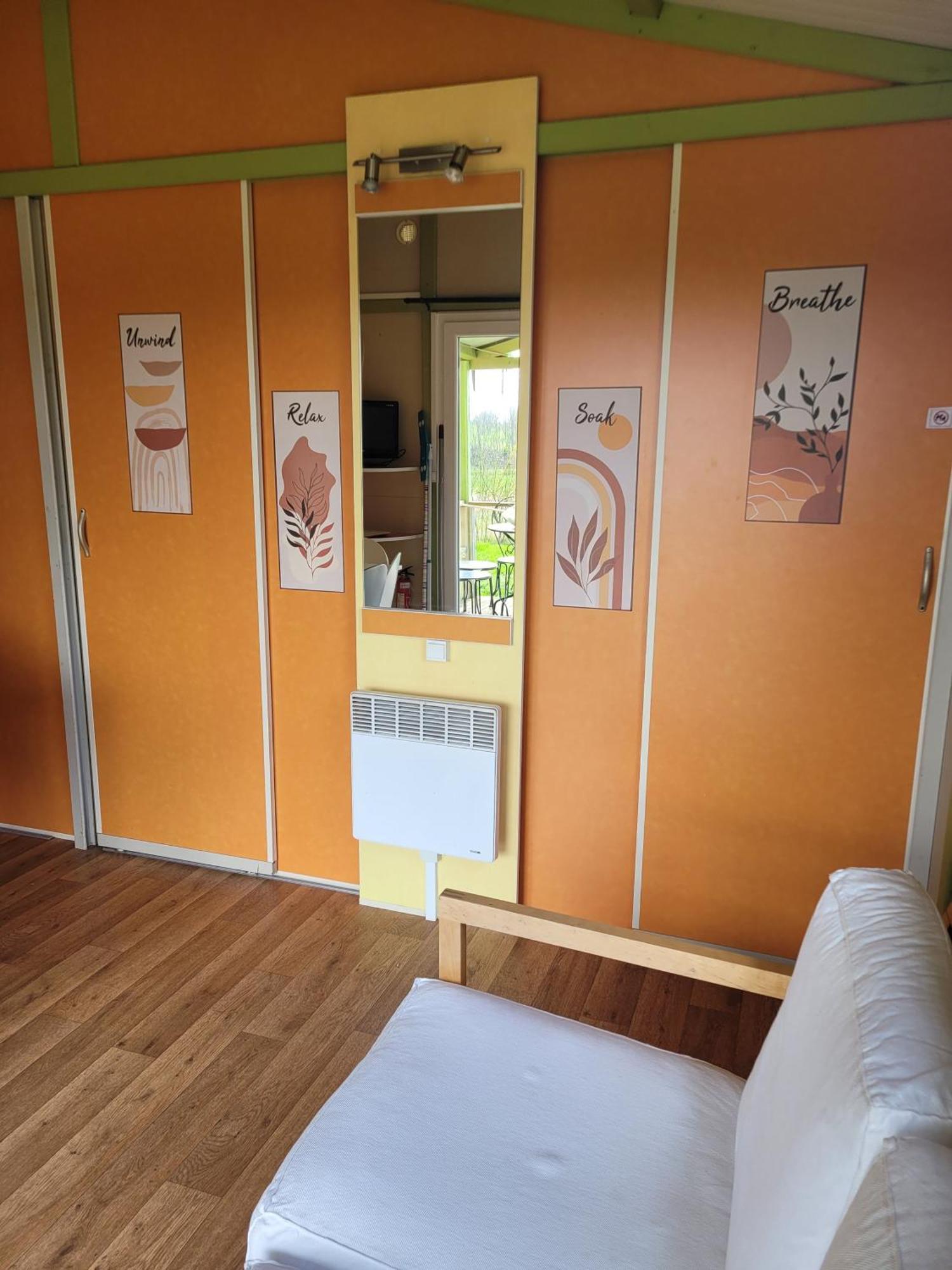 Camping Les Hirondelles Bourg-Sainte-Marie المظهر الخارجي الصورة